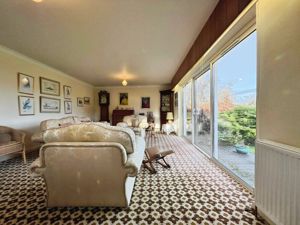 Photo 33- click for photo gallery